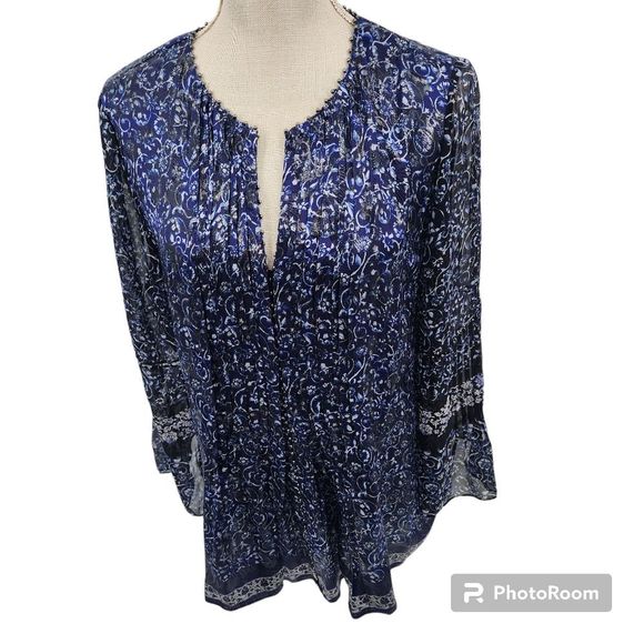 Elie Tahari Women's Silk Blend Blouse Size Large - Picture 4 of 7
